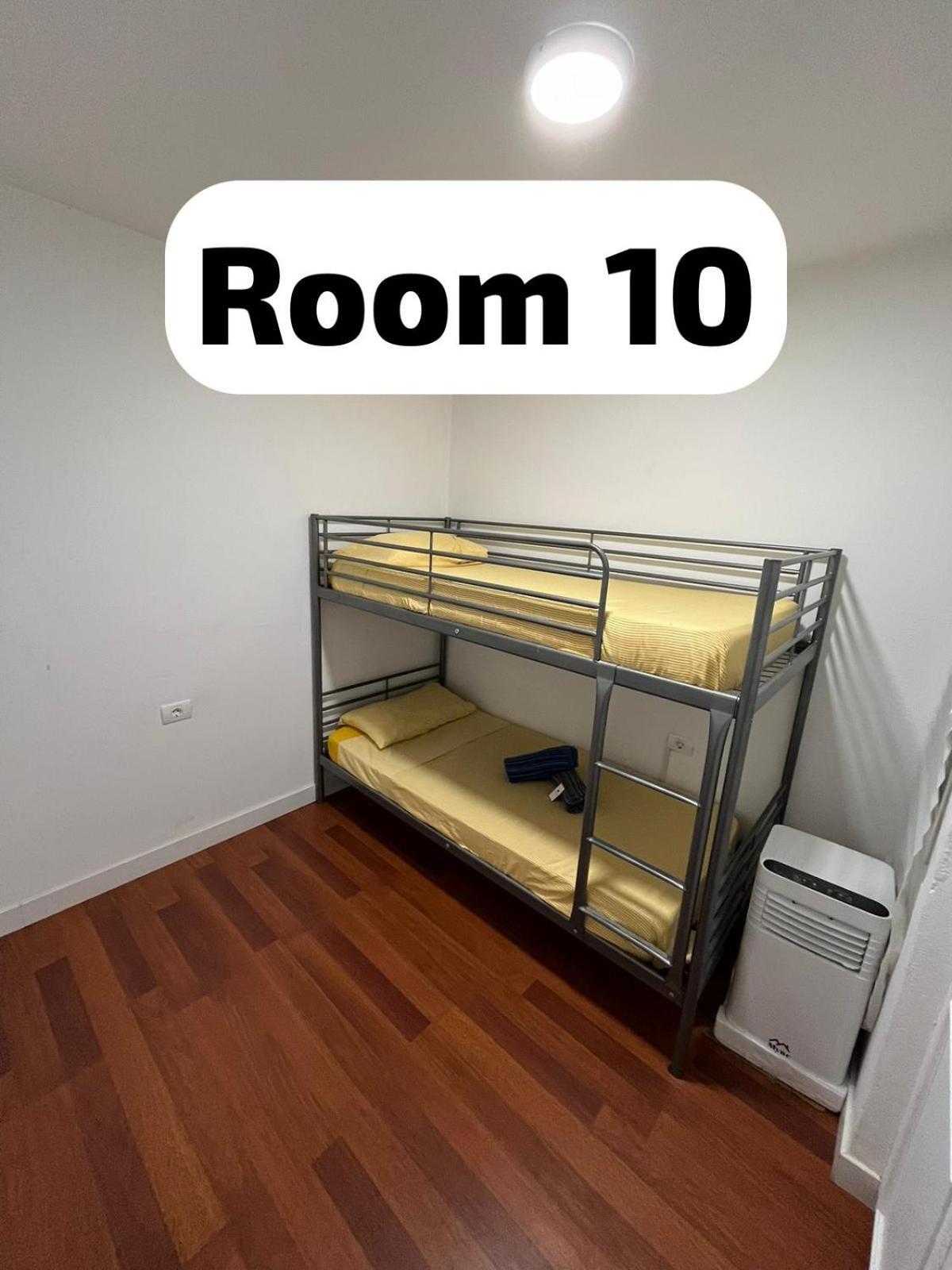 לוס אבריגוס B&B Paraiso Tenerife Super Economy Rooms Airport מראה חיצוני תמונה